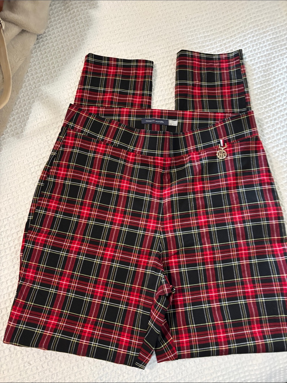 Tommy Hilfiger Women's Red Plaid Slim Fit Stretch Tapered Ankle Pants 8